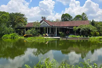 Mrs Ivy Singh-Lim and Mr Lim Ho Seng’s house on Bollywood Farms. 