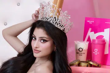Riri’s Pink Crown has a base of lychee, rose and strawberry, and is topped with milk foam, roase petals and 15-year old Beluga Sturgeon caviar.