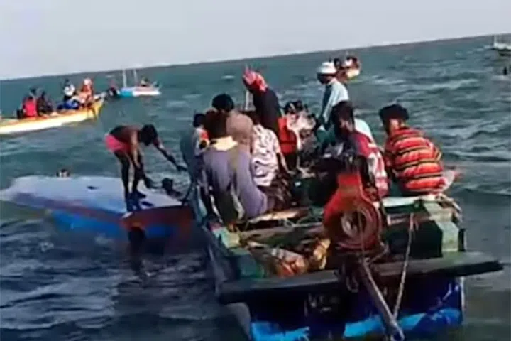 A boat carrying crew and filming gear capsized during a key sea sequence for aTamil film.