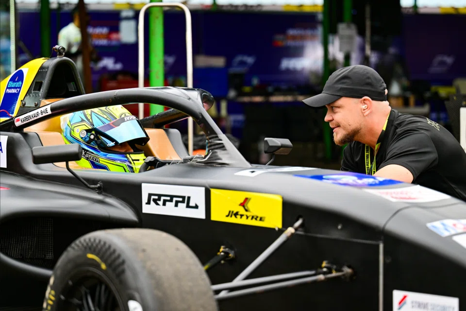 Kareen Kaur made her F4 debut at the F4 Indian Championship 2025.