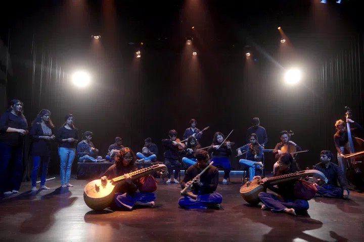 The show’s core ensemble features five acclaimed soloists from across Asia’s musical traditions.