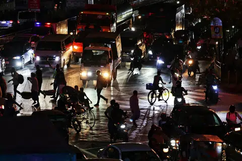 Gas Shortage Prompts Bangladesh To Reduce Electricity Use