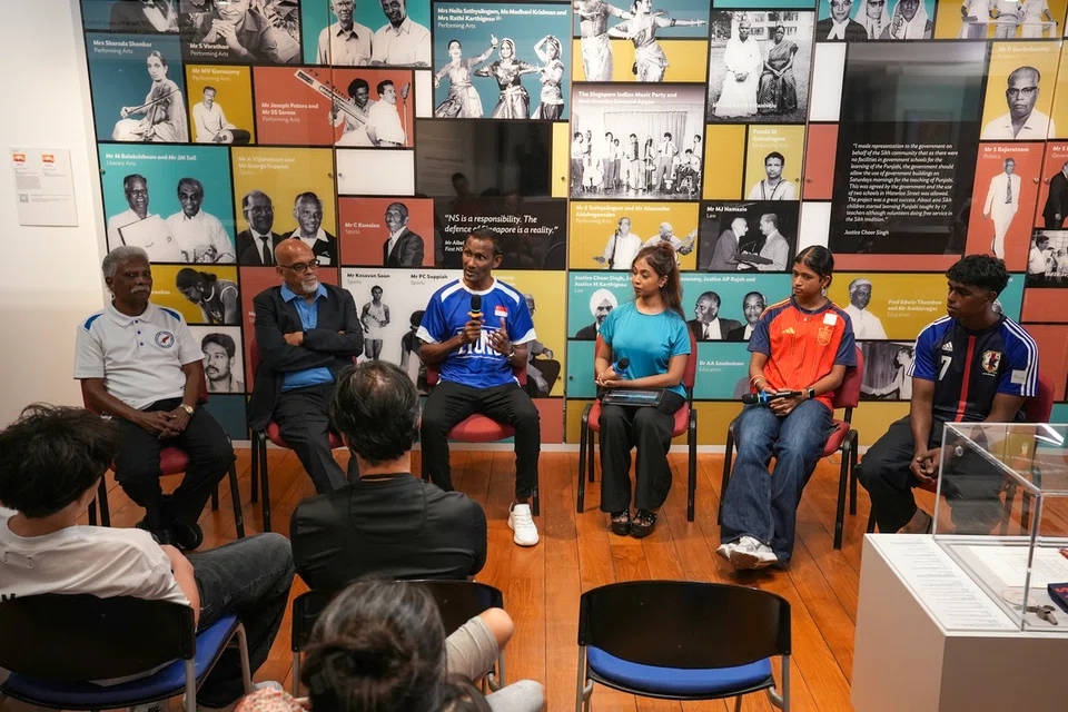 Participants of the conversation (From left to right) N.Narayansamy, P.N.Sivaji, S.Subramani, Ardhra Arul (in Red) and Marcus Mosses.