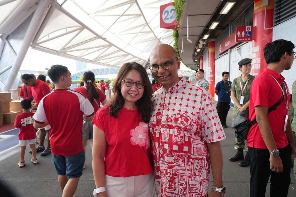 Gregory Vijayendran (right) and his wife Patricia Vijayendran.