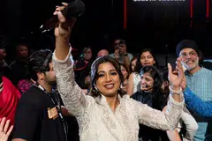 Shreya Ghoshal showcased a strikingly refreshed stage persona that elevated an already exceptional live act.