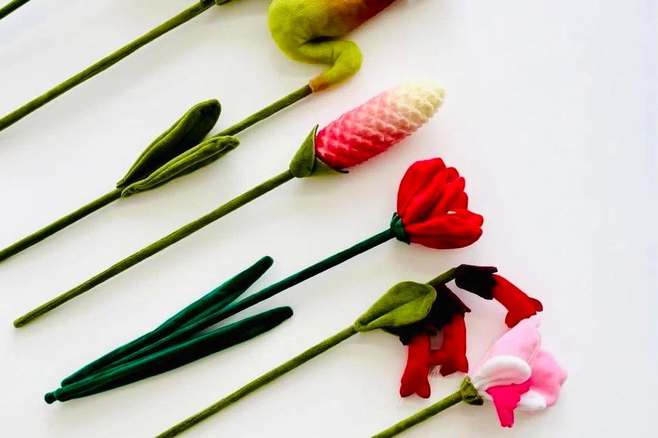 Introducing the 8 limited-edition Singapore-exclusive flowers.