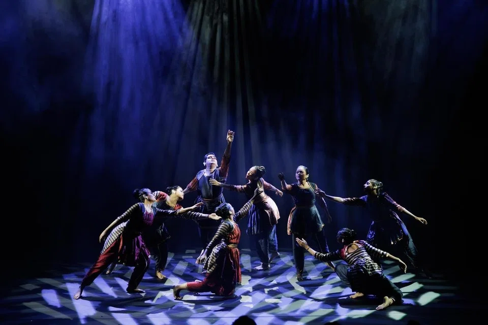Though rooted in Bharatanatyam, the choreography often feels strikingly contemporary.
