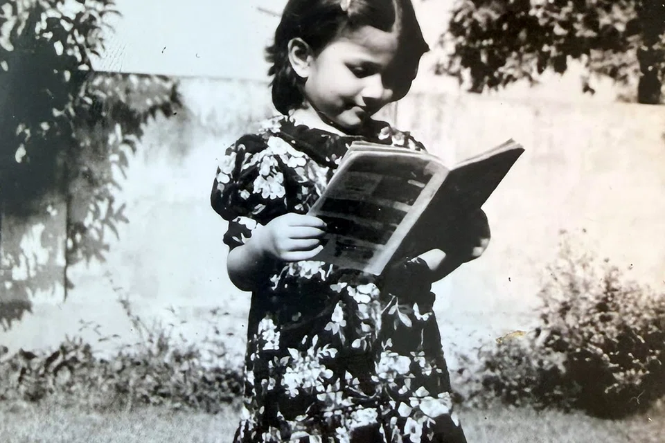 Ms Parul grew up in the small towns of Uttar Pradesh and has worked and lived all over India.