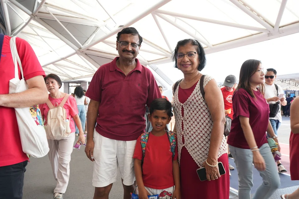 Vantana Agarwal (right) with her husband Rakesh Kumar and their 5-year-old grandson.