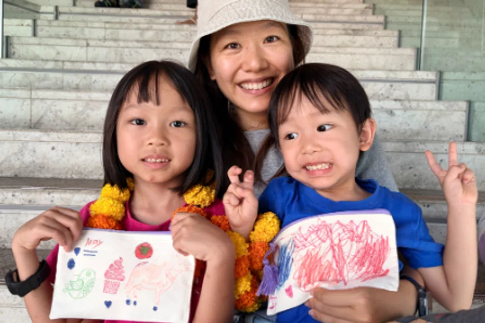 (From left to right: May Chia, 6, Liu Yi-wen, 36, and Max Chia, 4) The two children engaged in block painting and painted their pencil cases with motifs like cupcakes, birds and cows.