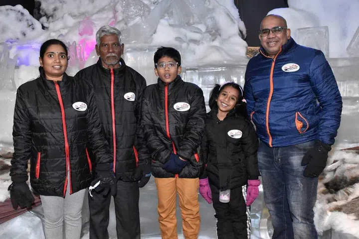 A. Ashwin Kumar (middle) was diagnosed with Burkitt’s lymphoma in July 2025. He has since recovered and aims to become an oncologist in the future to help other cancer patients.