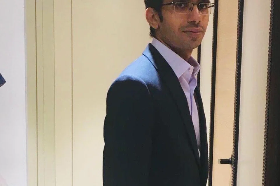 jobs27 - P. Ravi, who he was retrenched by his company, ut the employment pass holder found a job within eight months in the technology sector.




CREDIT: Courtesy of P. RAVI
