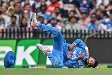 Shreyas Iyer got injured after he took this catch to dismiss Australia’s Alex Carey.