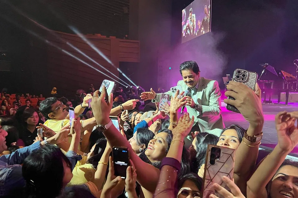 Udit Narayan at The Star Theatre.