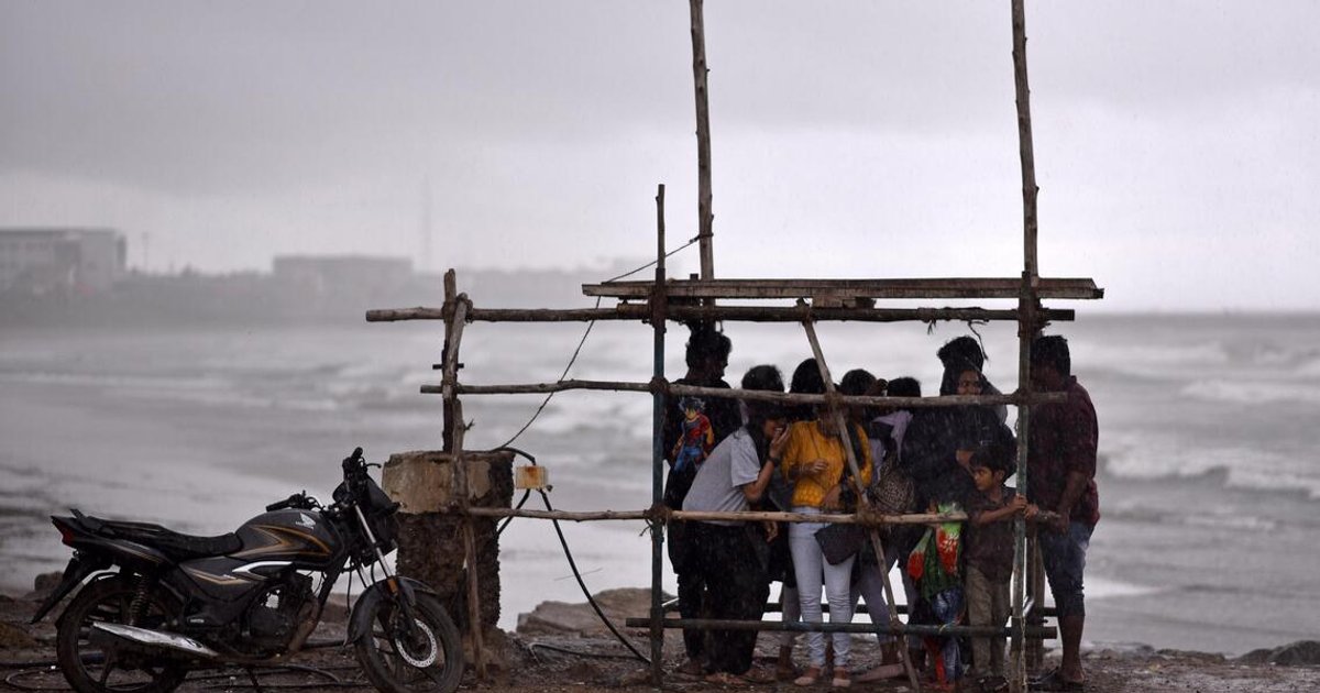 Nearing Cyclone Arnab Prompts Evacuation Along India’s East Coast, News ...