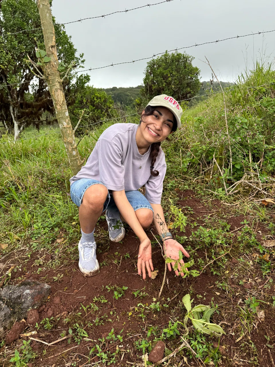 Recipient of the Batul Izzuddin Global Citizen Prize, 22-year-old Kashvi Raj, planting a tree in Ecuador.
