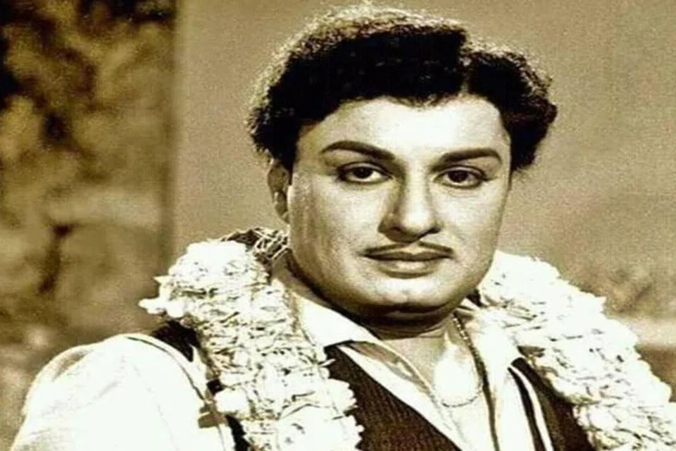 எம்ஜிஆர்.