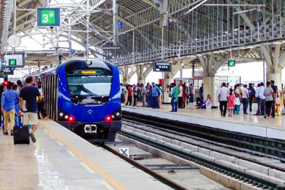 இரண்டாம் கட்ட மெட்ரோ ரயில் திட்டத்துக்கு ரூ.8,445.80 கோடி ஒதுக்கீடு செய்யப்பட்டுள்ளது. 