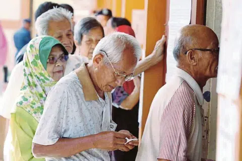 மூப்படைதல் தொடர்பான விவகாரங்கள் பற்றிய விழிப்புணர்வு ஏற்படுத்தப்படும் என்றும் மூத்தோரின் பிள்ளைகளுக்கு இருக்கும் பொறுப்புகள் பற்றியும் தெரிவிக்கப்படும் என்றும் சனிக்கிழமை (செப்டம்பர் 27) நடைபெற்ற மூப்படைதல் குறித்த மாநாட்டில் நல்வாழ்வுத்துறை தெரிவித்தது.