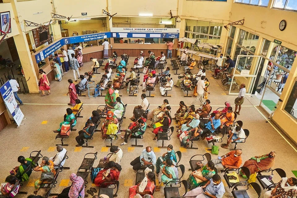 சென்னை அடையாறு பகுதியில் உள்ள புற்றுநோய் மருத்துவமனை.