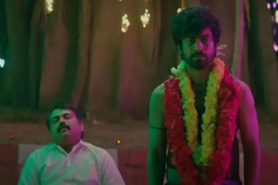 ‘பாம்’ படத்தில் ஒரு காட்சி.