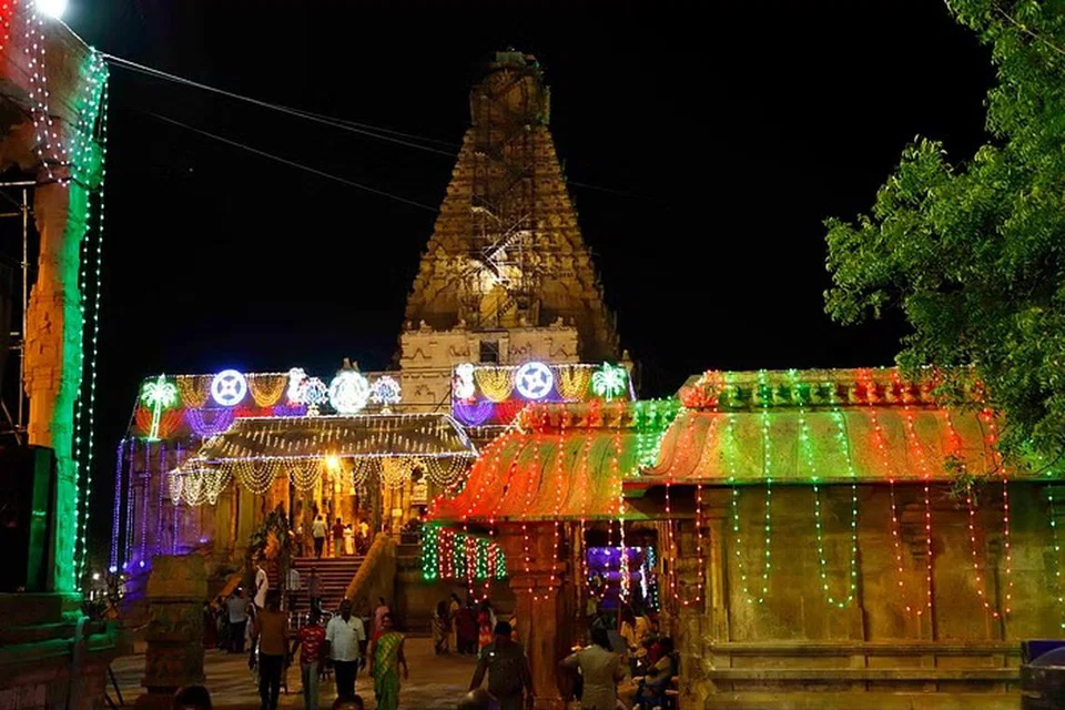 தஞ்சை பெரிய கோயில். 