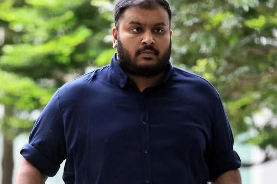 29 வயதான பரத் கோபால், போலிச் சான்றிதழ் தயாரித்து மோசடி செய்த குற்றத்தை நீதிமன்றத்தில் ஒப்புக்கொண்டார்.