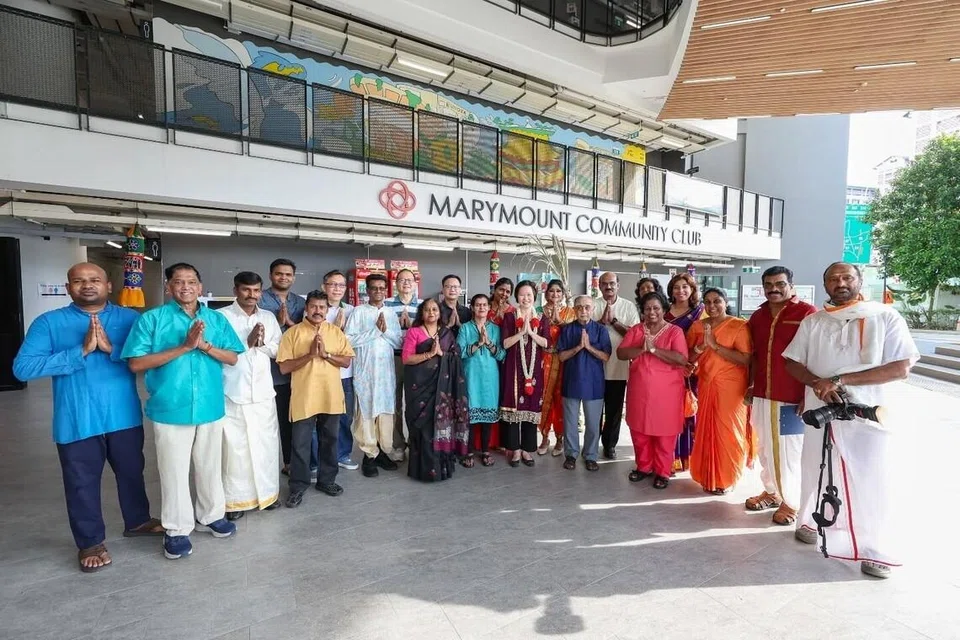 மேரிமவுண்ட் சமூக மன்றத்தில் ஞாயிற்றுக்கிழமை (ஜனவரி 18) நடைபெற்ற  பொங்கல் கொண்டாட்டத்தில் கிட்டத்தட்ட 150 பேர் கலந்துகொண்டனர். 