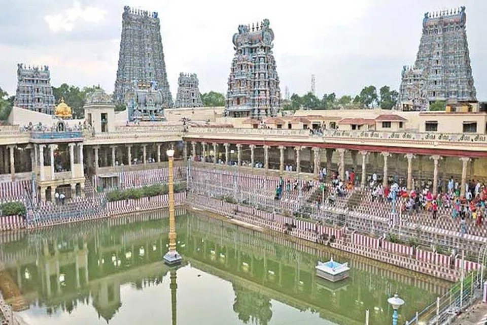 மதுரை மீனாட்சியம்மன் கோவிலில் 63 பணிகள் நடைபெறுகின்றன. 