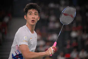 சிங்கப்பூர் பூப்பந்து வீரர் லோ கியன் இயூ.