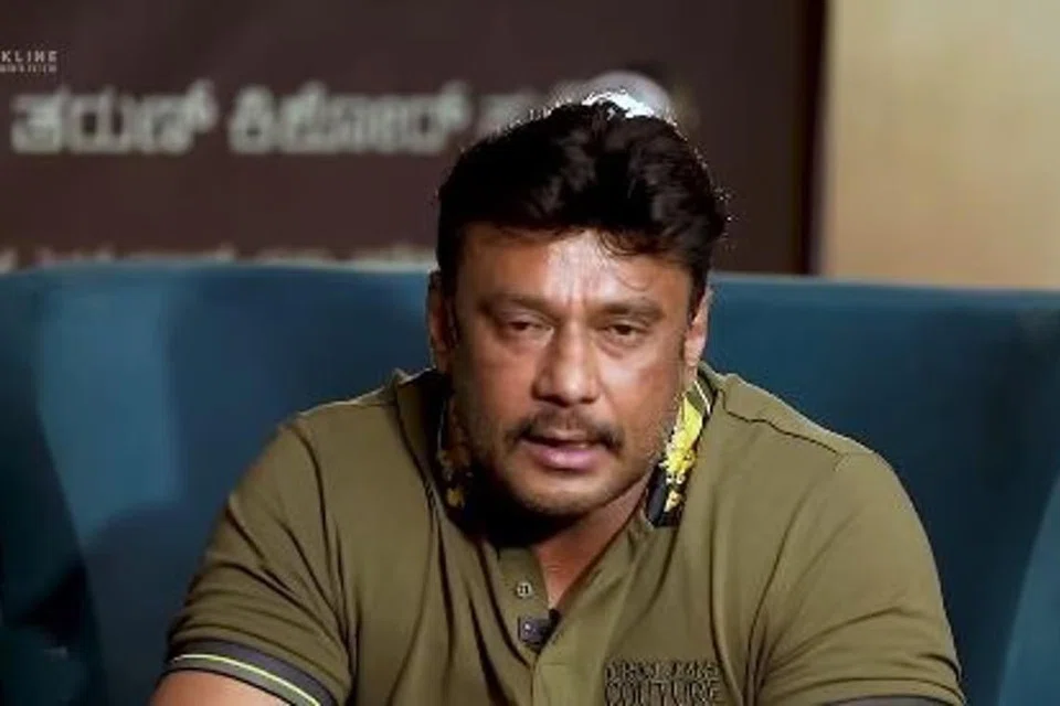 கன்னட நடிகர் தர்ஷன். 