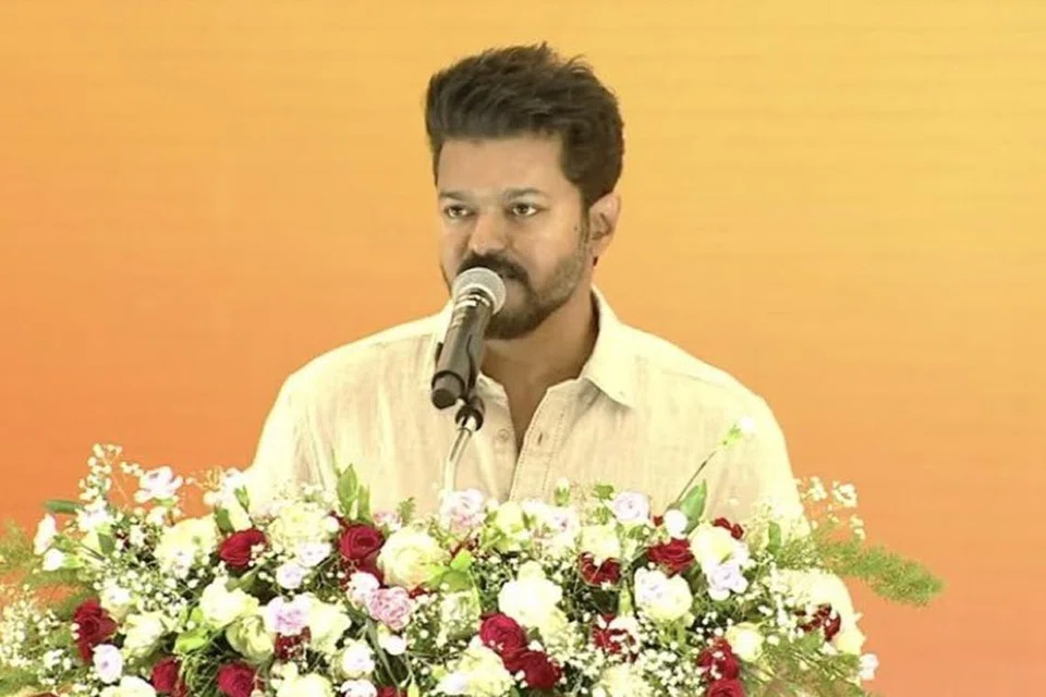 தமிழக வெற்றிக் கழகம் கட்சித் தலைவர் விஜய்.