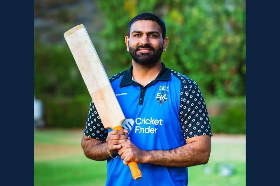 27 பந்துகளில் நூறு ஓட்டங்களை எட்டிய எஸ்டோனியா அணியின் சாஹில் சௌகான்.