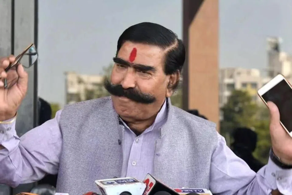 பாஜக மூத்த தலைவர் கியான் தேவ் அகுஜா.