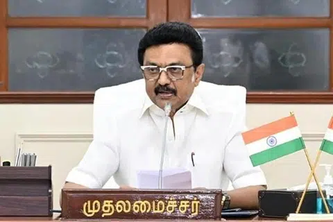 தொகுதி மறுவரையறை குறித்து திமுக எம்.பி.க்களுடன் காணொளி வழியாக தமிழக முதல்வர் மு.க.ஸ்டாலின் ஆலோசனை நடத்தினார்.