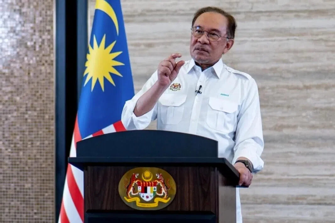 உலகளாவிய எண்ணெய் விலை ஏற்றம் மலேசியாவையும் பாதித்துள்ளது: அன்வார்