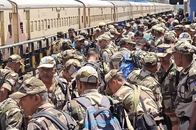 சட்டப்பேரவைத் தேர்தல்: தமிழகம் வரும் துணை ராணுவப்படையினர்