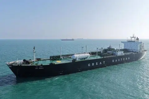 ஹோர்முஸ் நீரிணையைக் கடந்த கிரீன் சான்வி கப்பல் 46,650 மெட்ரிக் டன் எடையுள்ள திரவமாக்கப்பட்ட பெட்ரோலிய எரிவாயுவைக் கொண்டிருந்தது.