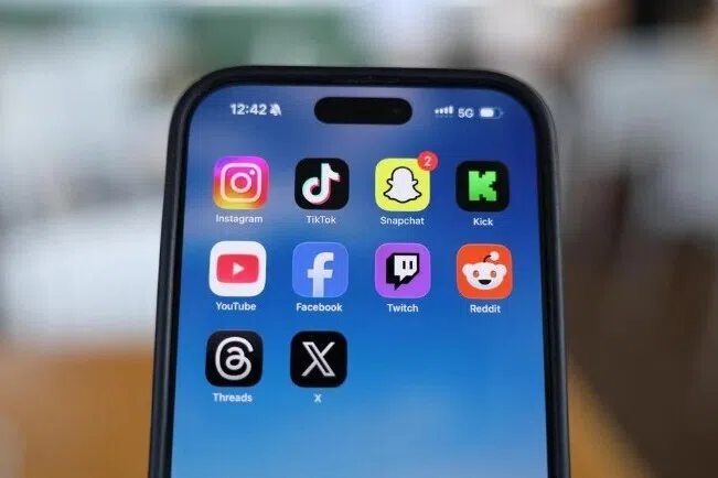 மலேசியாவின் புதிய சமூக ஊடகச் சட்டங்களுக்கு நிறுவனங்கள் கட்டுப்பட்டாக வேண்டும்