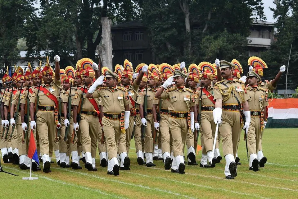 இந்திய அரசின் ஆயுதப்படை