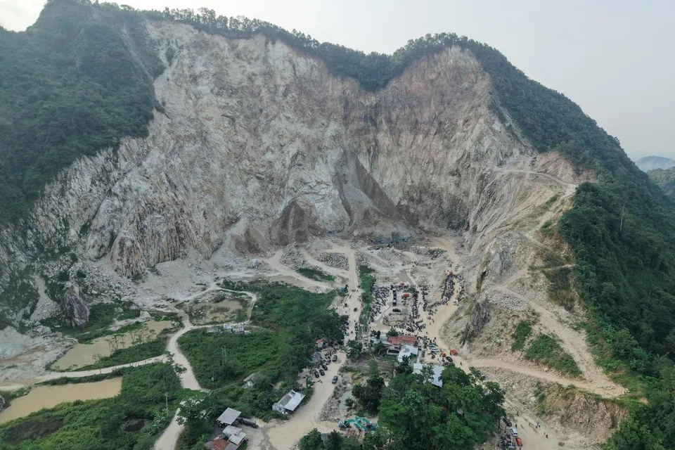 சம்பவம் சிரேபோன் நகரில் நேர்ந்தது.