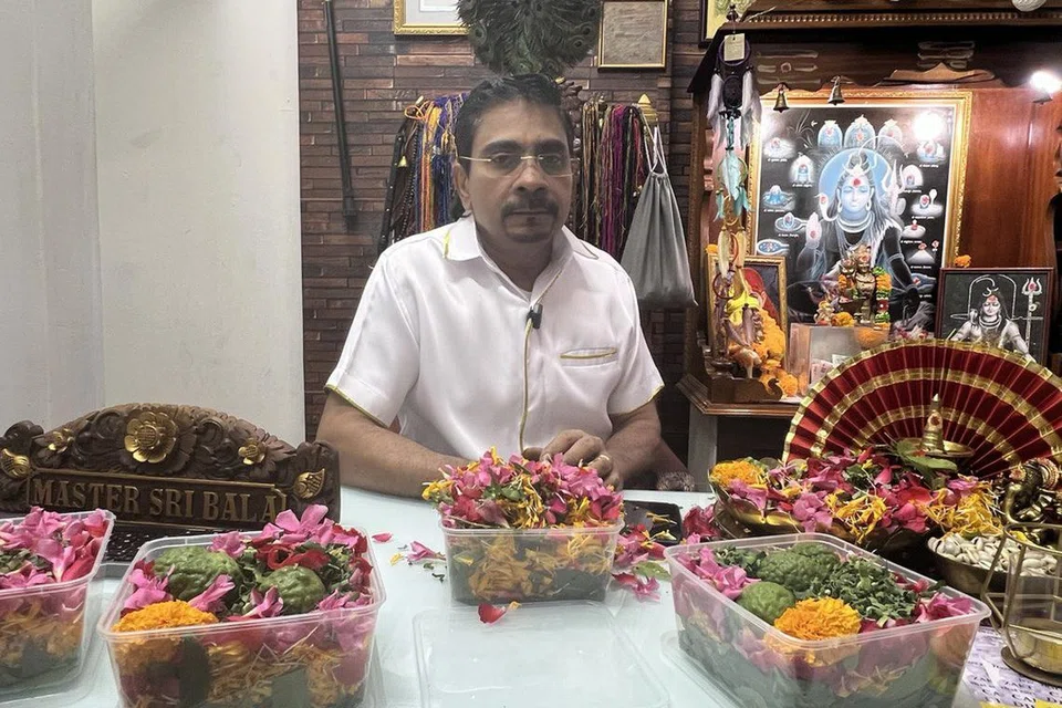 ஸ்ரீகந்தன் பாலகிருஷ்ணன்.