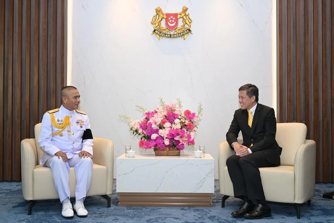 அமைச்சர் சான் சுன் சிங்குடன் தாய்லாந்து கடற்படைத் தளபதி சந்திப்பு