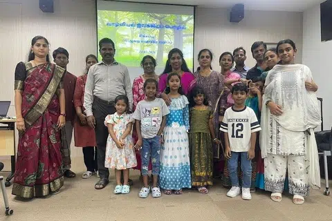 வாழ்வியல் இலக்கியப் பொழில் அமைப்பின் மாதாந்தர நிகழ்ச்சியில் பங்கேற்றோர்.  
