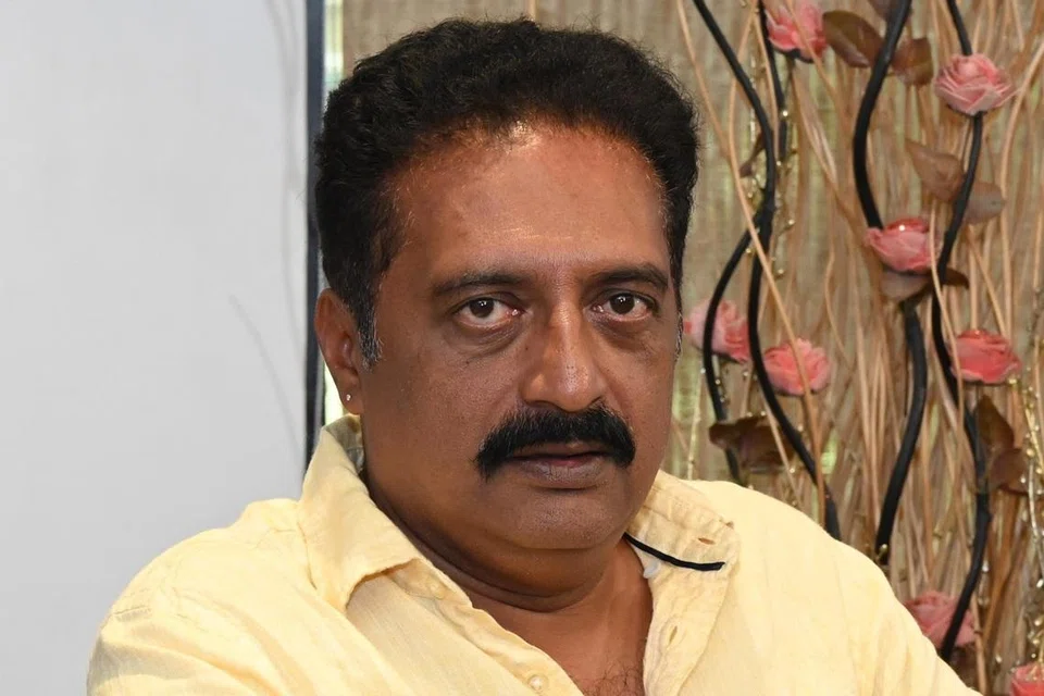 பிரகாஷ்ராஜ்.