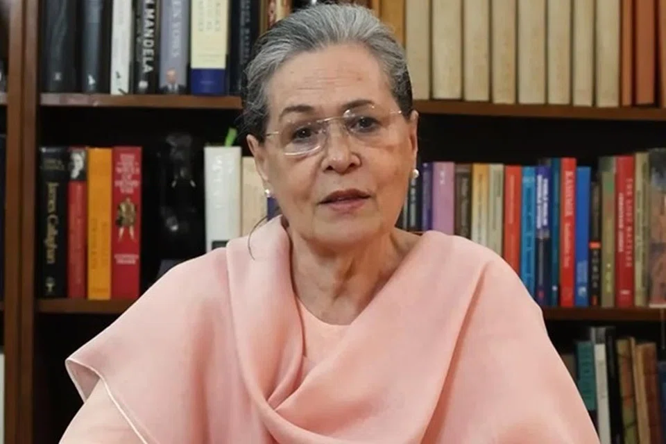 காங்கிரஸ் தலைவர் சோனியா காந்தி.