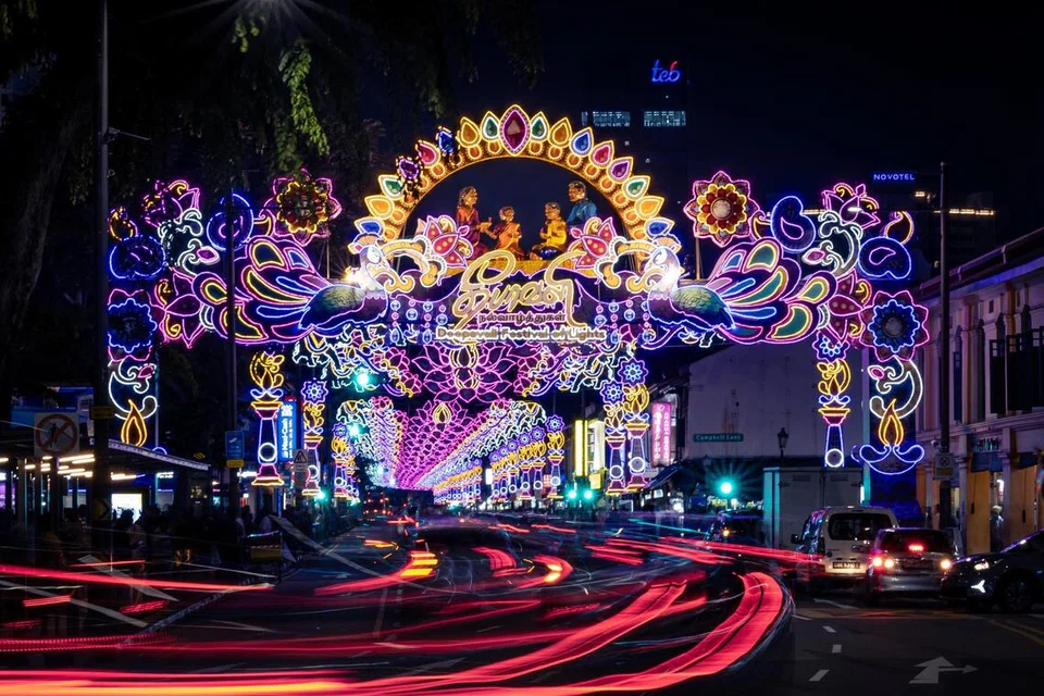 இவ்வாண்டு தீபாவளியையொட்டி லிட்டில் இந்தியாவில் பல்வேறு நடவடிக்கைகளுக்கு ஏற்பாடு செய்யப்பட்டுள்ளது.