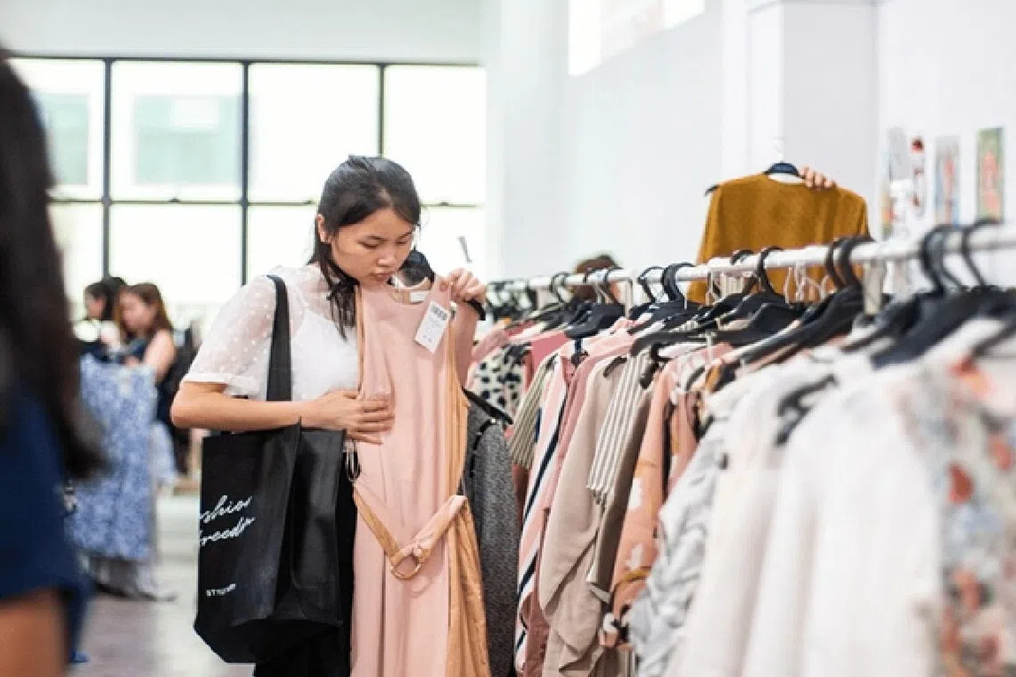 இணையவழி வர்த்தகத் தளம் மூடல்; வாடிக்கையாளர்களுக்குப் பணம் திருப்பித் தரப்படவில்லை