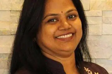 இந்தியக் கல்வியாளர், எழுத்தாளர், மொழிபெயர்ப்பாளர் லதா அருணாச்சலம்.