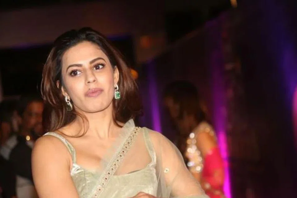 தங்கம் கடத்திய சந்தேகத்தின்பேரில் கைதானார் கன்னட நடிகை ரன்யா ராவ்.